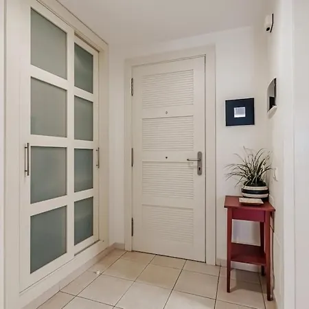 Apartment Holidays And Work Gigantes, Internet 600 Mb Puerto de Santiago (Tenerife)